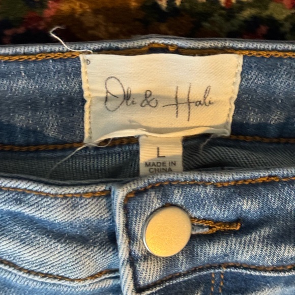 Oli & Hali flower patch jeans size Large - Picture 3 of 6